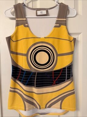 Yellow Robot-Themed Woman’s Tank Top